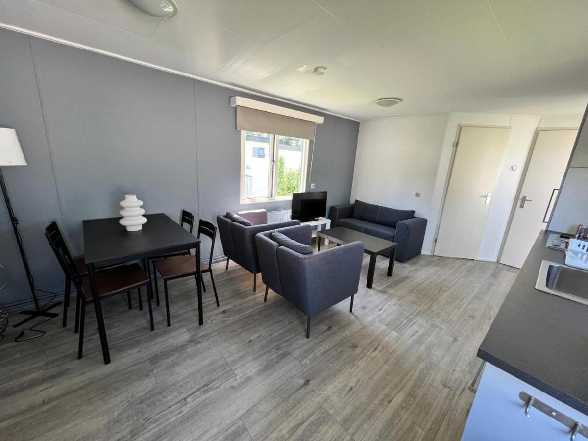 Апартаменты Holiday Chalet Basic Hensbroek Экстерьер фото